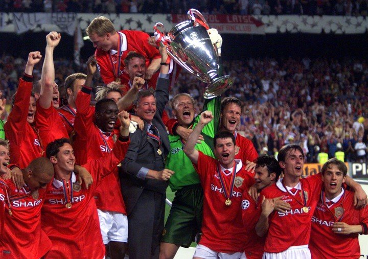 Bayern Munich campeón en el Camp Nou en 1999. [AP Photo/Camay Sungu]