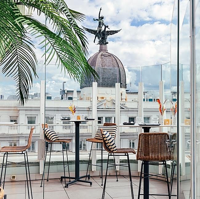 Rooftop del Hyatt Centric Gran Vía, El jardín de Diana, donde han preparado una velada muy especial para vivir el eclipse solar.
