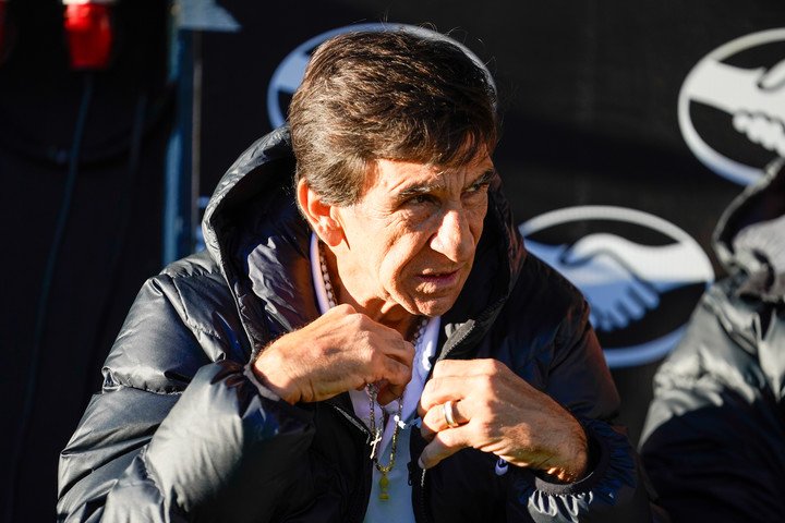 Costas vuelve al fútbol paraguayo (Foto: Maxi Failla).
