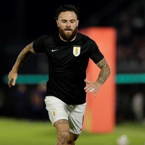 Nahitan Nández, ¿cerca de llegar a un club sudamericano?