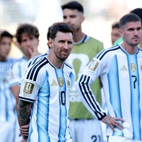 De Di María y De Paul a Colapinto y Xavi: los mensajes a Messi por su retiro de la Selección