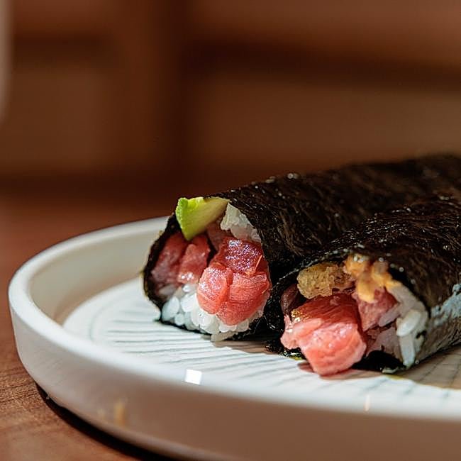 Dos hand roll de Kaito, con dos locales en Madrid.