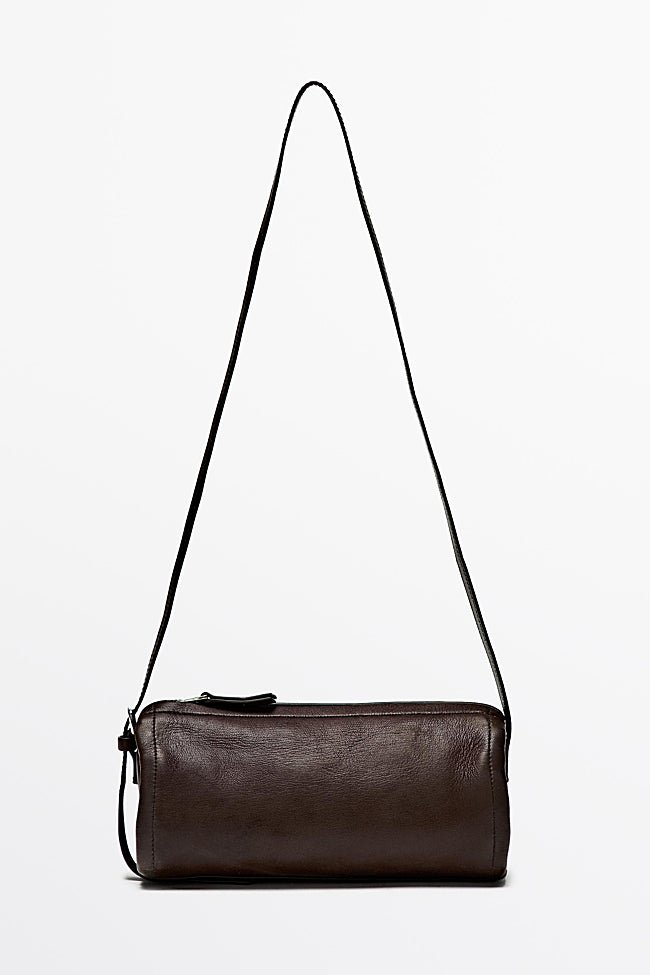 Bolso marrón de Massimo Dutti (129 euros)