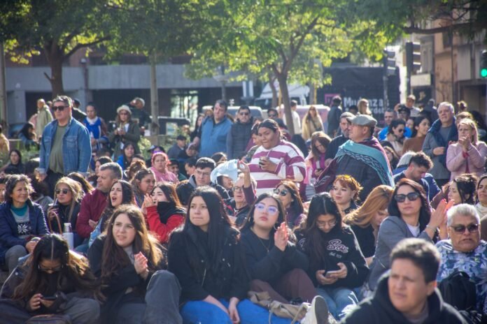 El Día del Folklore convocó a 7