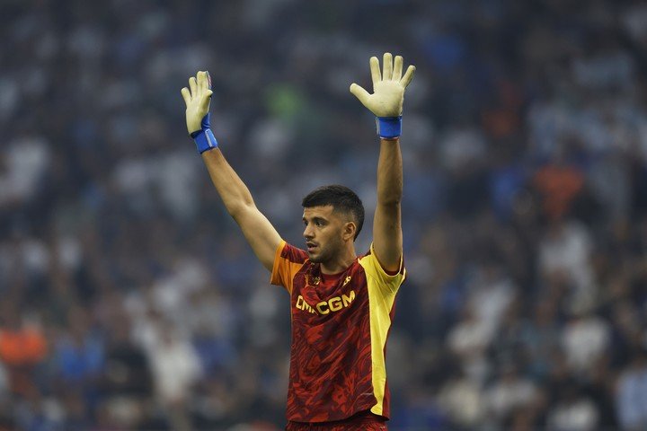 Rulli, cerca de irse al Manchester City (EFE).