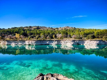 Pueblo Lagunas Cascadas Piscinas Naturales Cerca Madrid Escapada Viajes Coche Ciudad Real Buena Comida