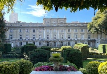 Los Alba nos invitan a ver sus jardines privados en Madrid: la ruta botánica más aristocrática del verano