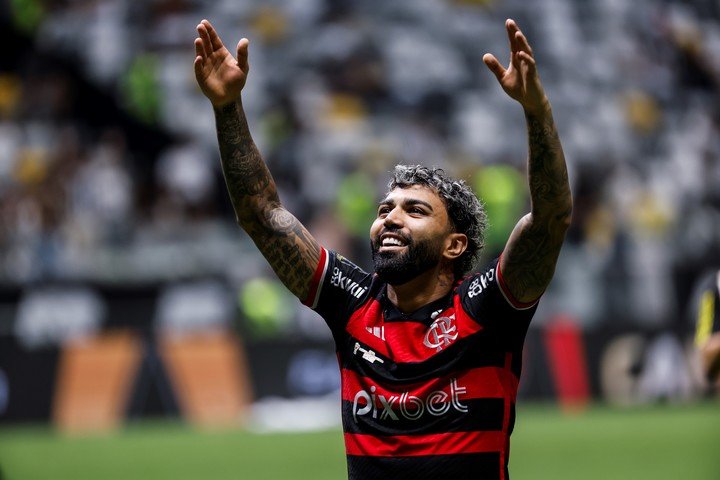 Gabigol la rompió en Flamengo (EFE/ Antonio Lacerda).