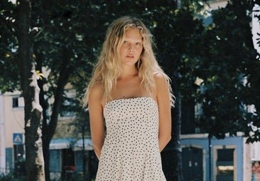El vestido favorito de las francesas es el diseño más buscado de la nueva temporada
