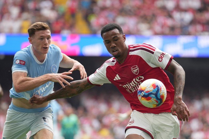 Anderson debutó el domingo en el City ante el Arsenal por la Community Shield.