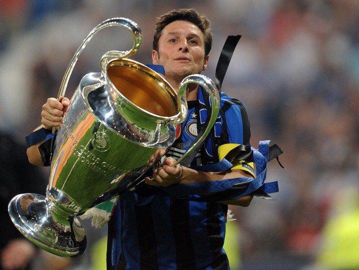 Zanetti, líder del súper Inter de Mou. (AFP PHOTO / CHRISTOPHE SIMON)