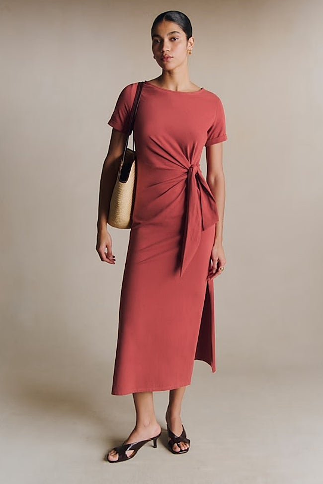 Vestido midi de Sézane (115 euros)