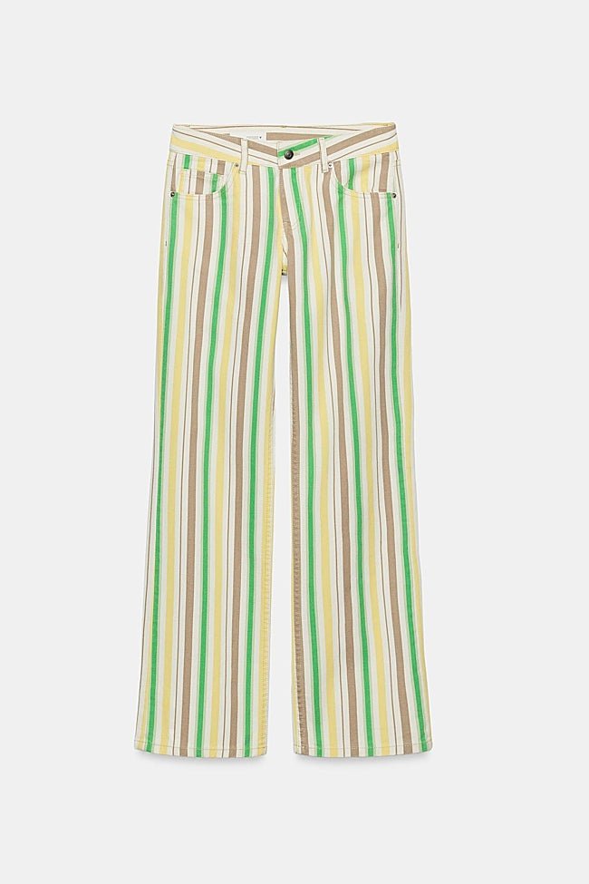 Pantalón estampado de rayas de Zara (35,99 euros)
