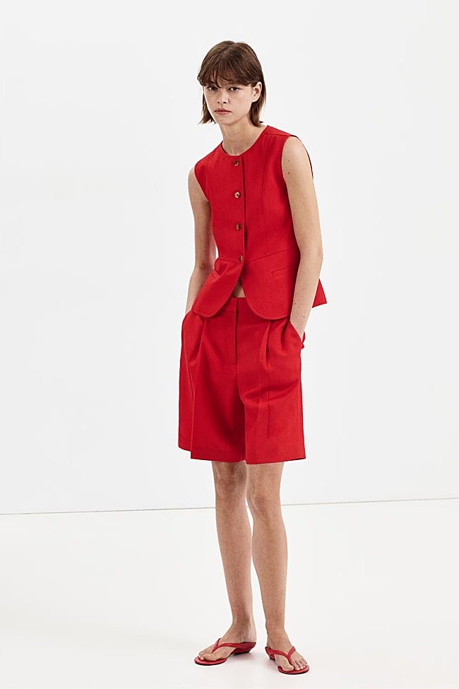 Bermudas rojas de Mango (35,99 euros)