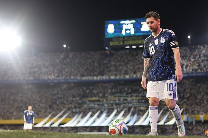 Messi en la Bombonera (EFE).