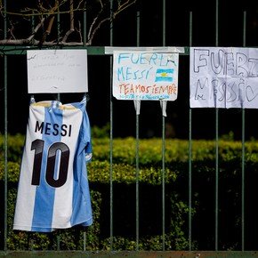 Con Leo presente, la familia Messi despidió a Jorge en una ceremonia íntima