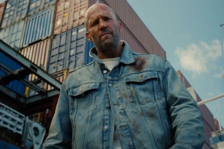 Jason Statham In Mutiny