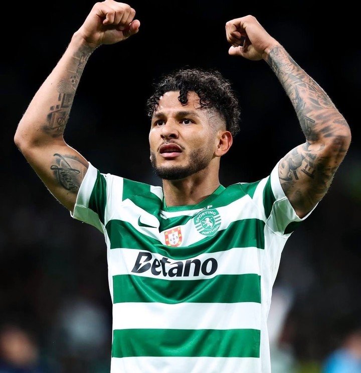 Luis Suárez jugando para el Sporting de Lisboa.