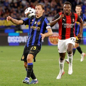 A la espera de la vuelta de Lautaro, el Inter empató con el Milan en un amistoso