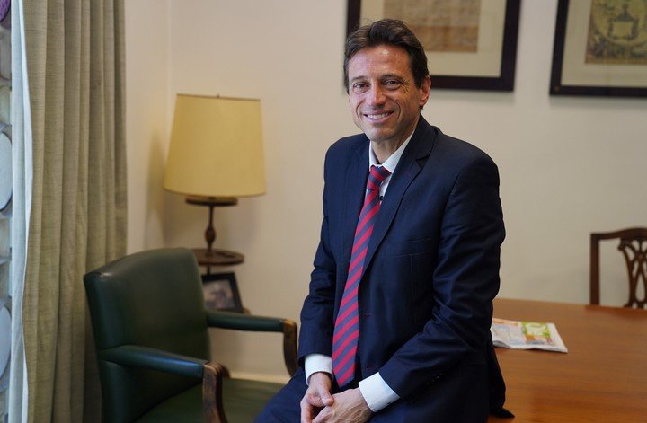 Moretti se tiró flores por la venta de Gill (Foto: Guillermo Rodríguez Adami).