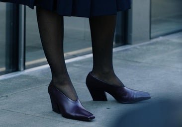 Wedge mules: el calzado inesperado de primavera que alarga la silueta