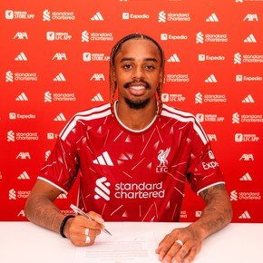 Dejó Francia, llegó al Liverpool y se convirtió en el segundo refuerzo más caro de la historia de la Premier