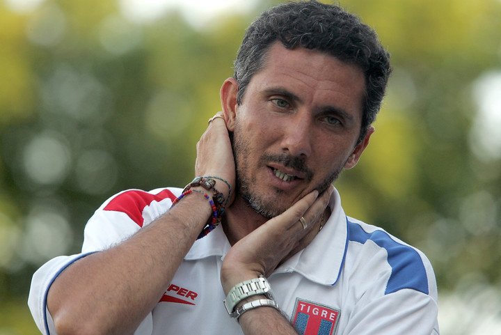 Diego Cagna ascendió a Tigre a Primera en 2007 y lo llevó al subcampeonato al año siguiente (archivo).