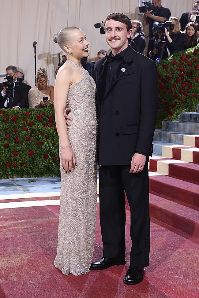 Paul Mescal y Phoebe Bridgers