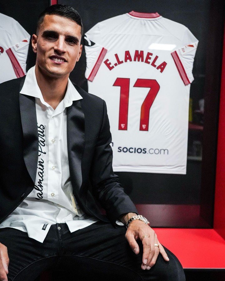 Lamela en su despedida del Sevilla (PRENSA SEVILLA).