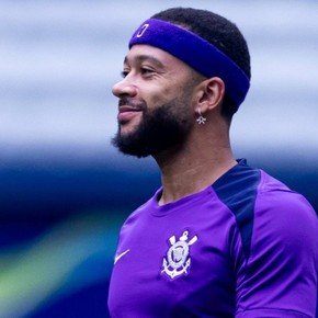 Memphis Depay se va de Corinthians y no juega contra Rosario Central por la Libertadores