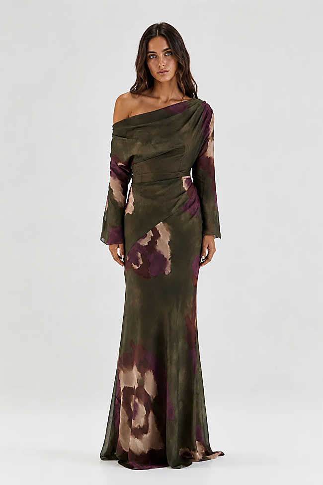 El vestido de Redondo Brand.
