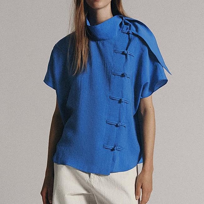Azul cerúleo de Zara, 39,95 euros.
