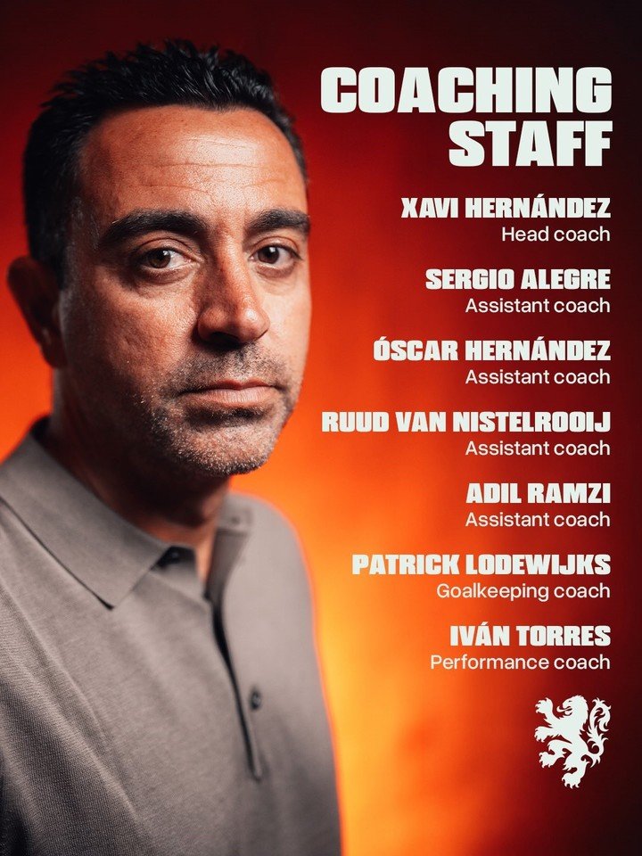 Xavi llegó a la selección de Países Bajos.