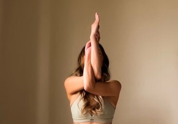 José Ballesta, experto en yoga: «El yoga es un método de autoconocimiento, no una solución mágica»