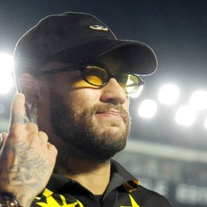 El cruce de Neymar con los hinchas del Mineiro: "Con una rodilla soy mejor que todo tu equipo"