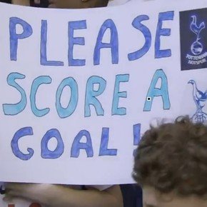 "Por favor, marquen un gol": el pedido de los hinchas de Tottenham ante la sequía de su equipo