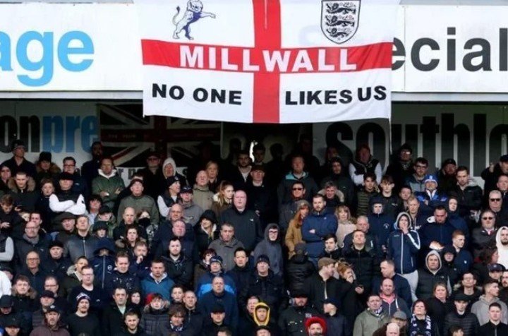 La hinchada del Millwall.