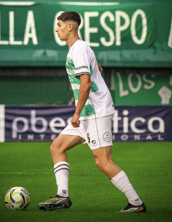 Ferro vende el 80% del pase. 