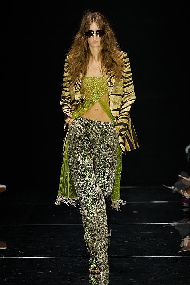 Look de Roberto Cavalli durante la Semana de la Moda de Milán.