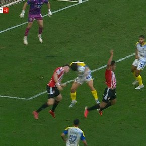 Salieron los audios del VAR de la final de Estudiantes y Rosario Central por la Supercopa Internacional