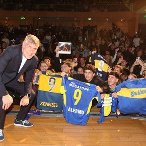 Palermo en el Olé Summit: del tremendo recibimiento a su charla sobre Boca, Messi, la Selección, ser DT y más