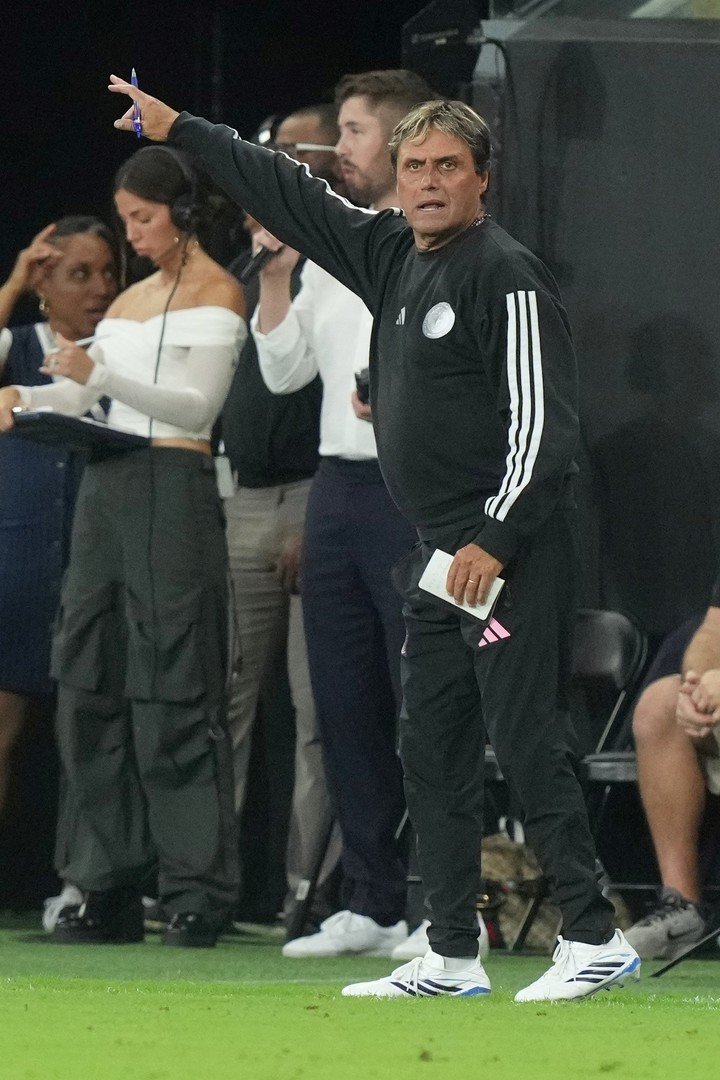 Hoyos habló sobre Messi (Foto: AP).