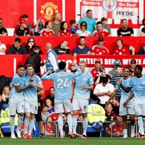 Con uno menos y un gran partido de Enzo, el City le ganó el clásico de Manchester al United de Lisandro