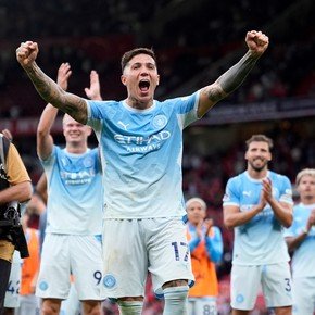 El gran partido de Enzo en el clásico de Manchester: un "¿what?" al árbitro, su picante cruce con Maguire y el guiño de Haaland