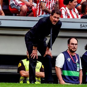 Simeone y la goleada que sufrió en Atlético Madrid: de la autocrítica a la contundente respuesta por Julián Álvarez