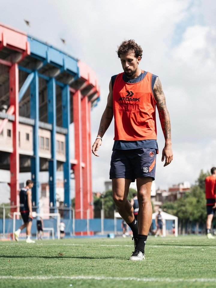 Guzmán Corujo, en un entrenamiento. (Foto: Prensa San Lorenzo)