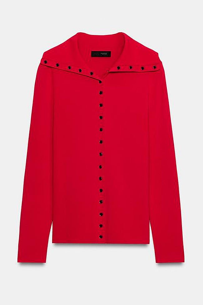 Chaqueta roja de Zara (29,99 euros)