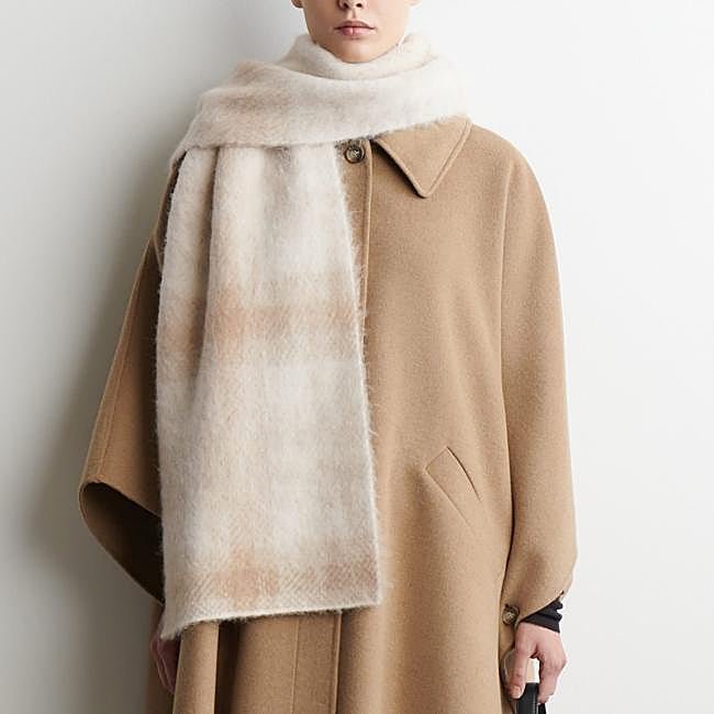 Bufanda de cuadros de Barbour, 85 euros.