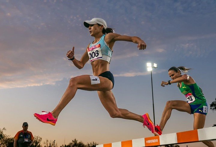 Belén Casetta fue oro en 3000m con obstáculos. (Sebastián Lasquera / CADA)