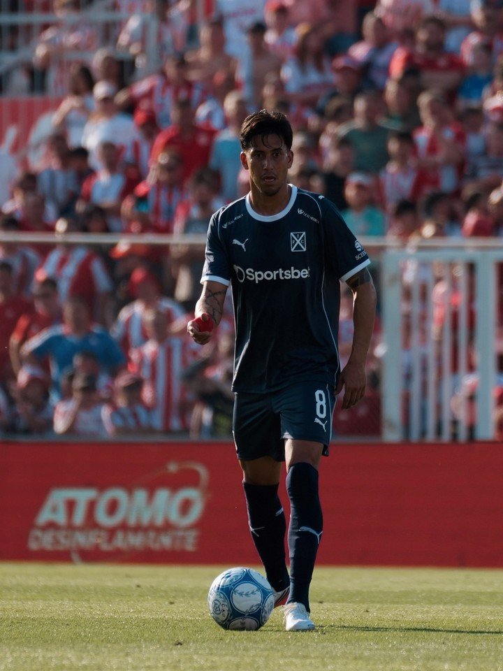 Meza metió su primer gol desde su vuelta a Independiente (Prensa Independiente).